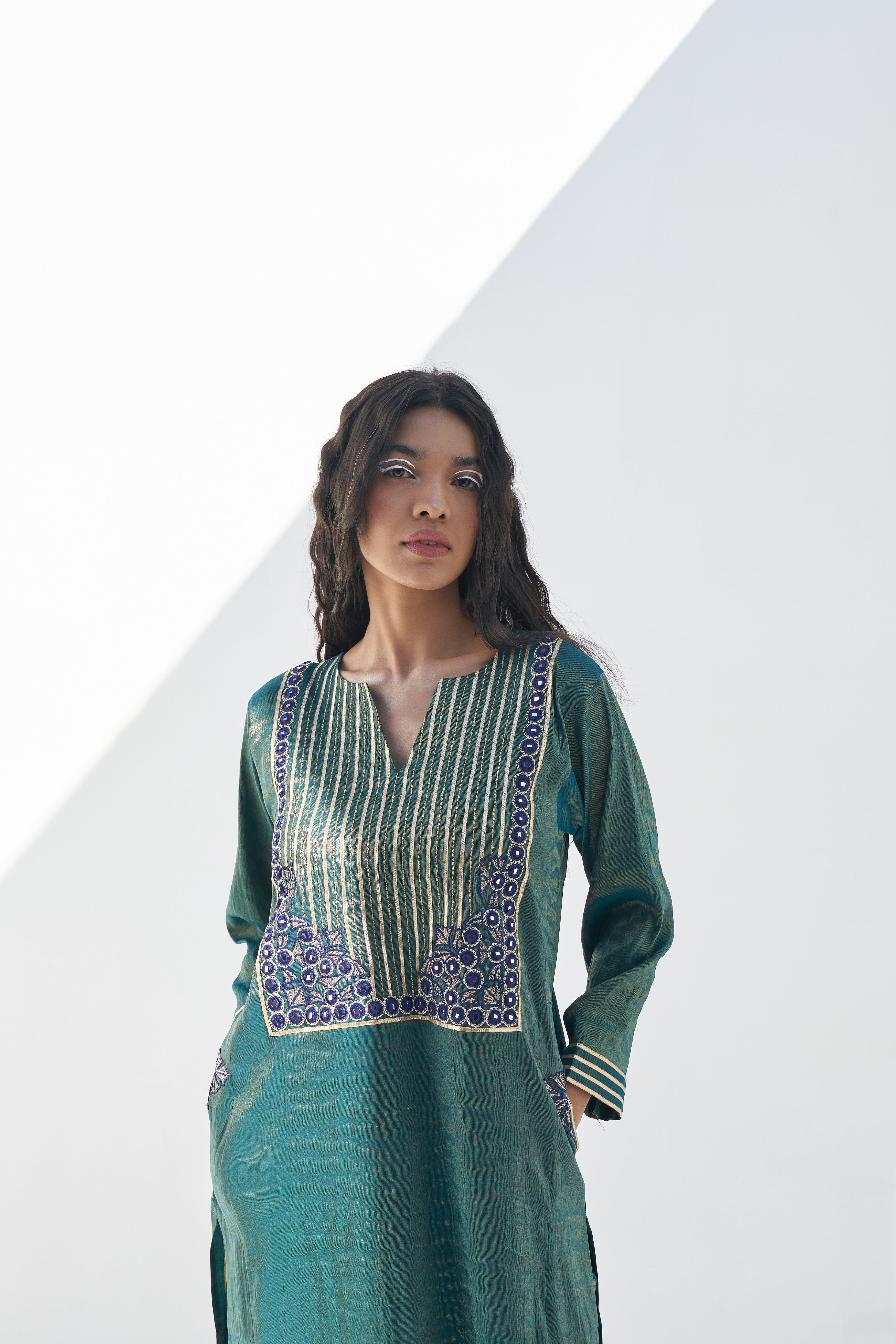 Emerald Green Embroidered Kurta frontview
