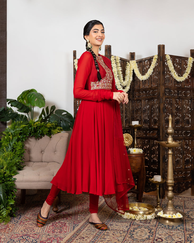 Red Embroidered Anarkali Set  sideview