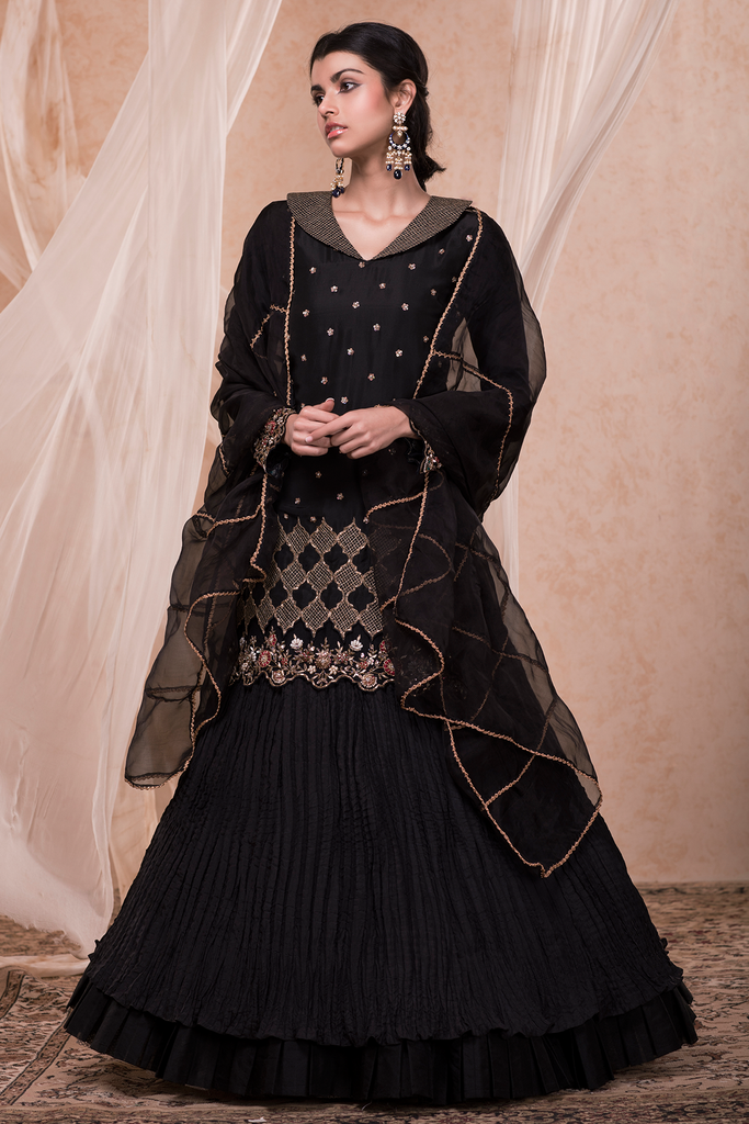 Pin by Smitha Napoleon on kurti | Long skirt top designs, Onam dress, Long  skirt and top