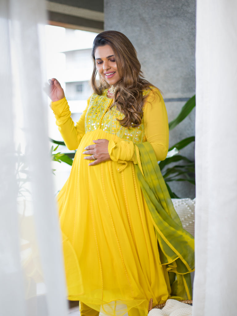 Women's Yellow Embroidered Anarkali Set  Sideview